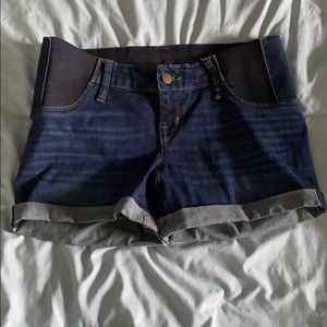 Ingrid&Isabel maternity midi jean shorts